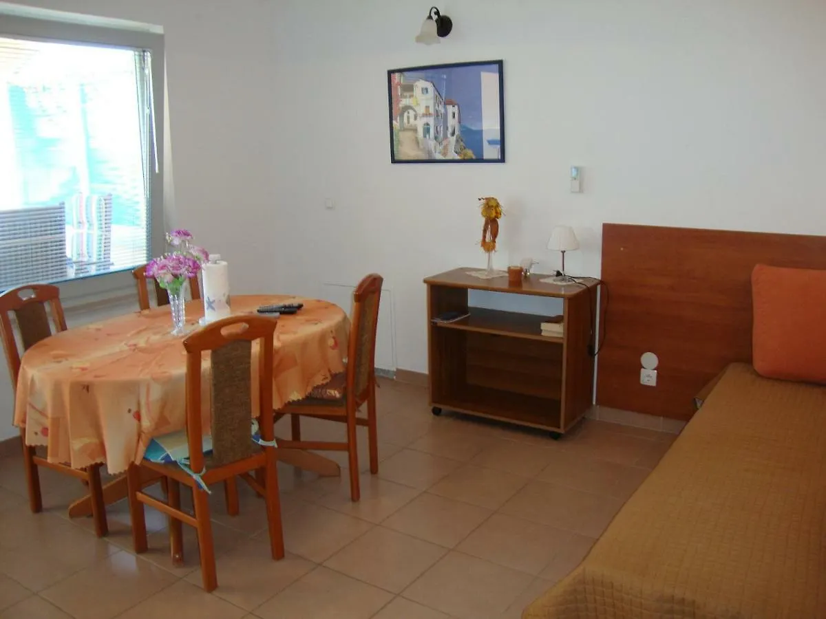 Apartments Villa Damir Petrcane 0*,  Croatia