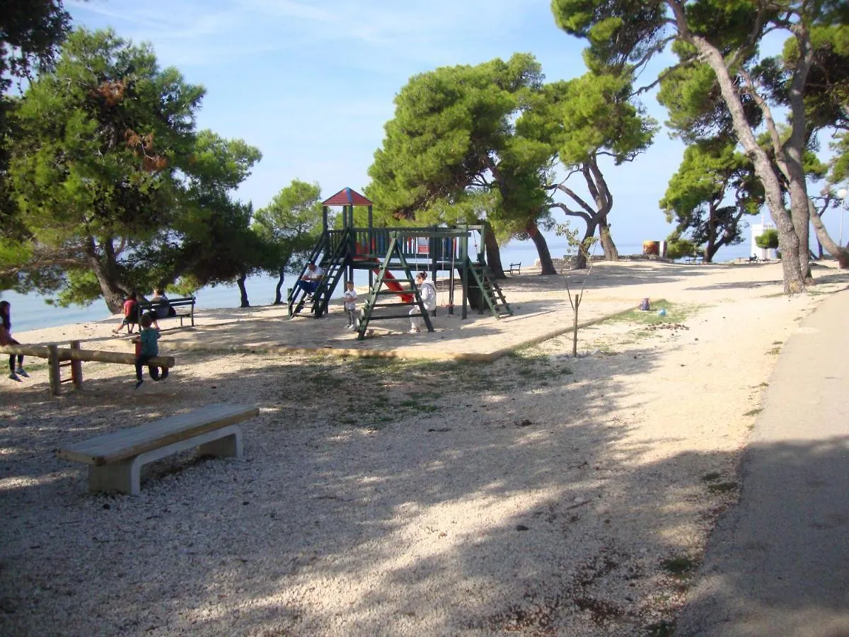 Apartments Villa Damir Petrcane Croatia